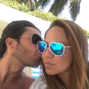 Meet your Posher, Anel